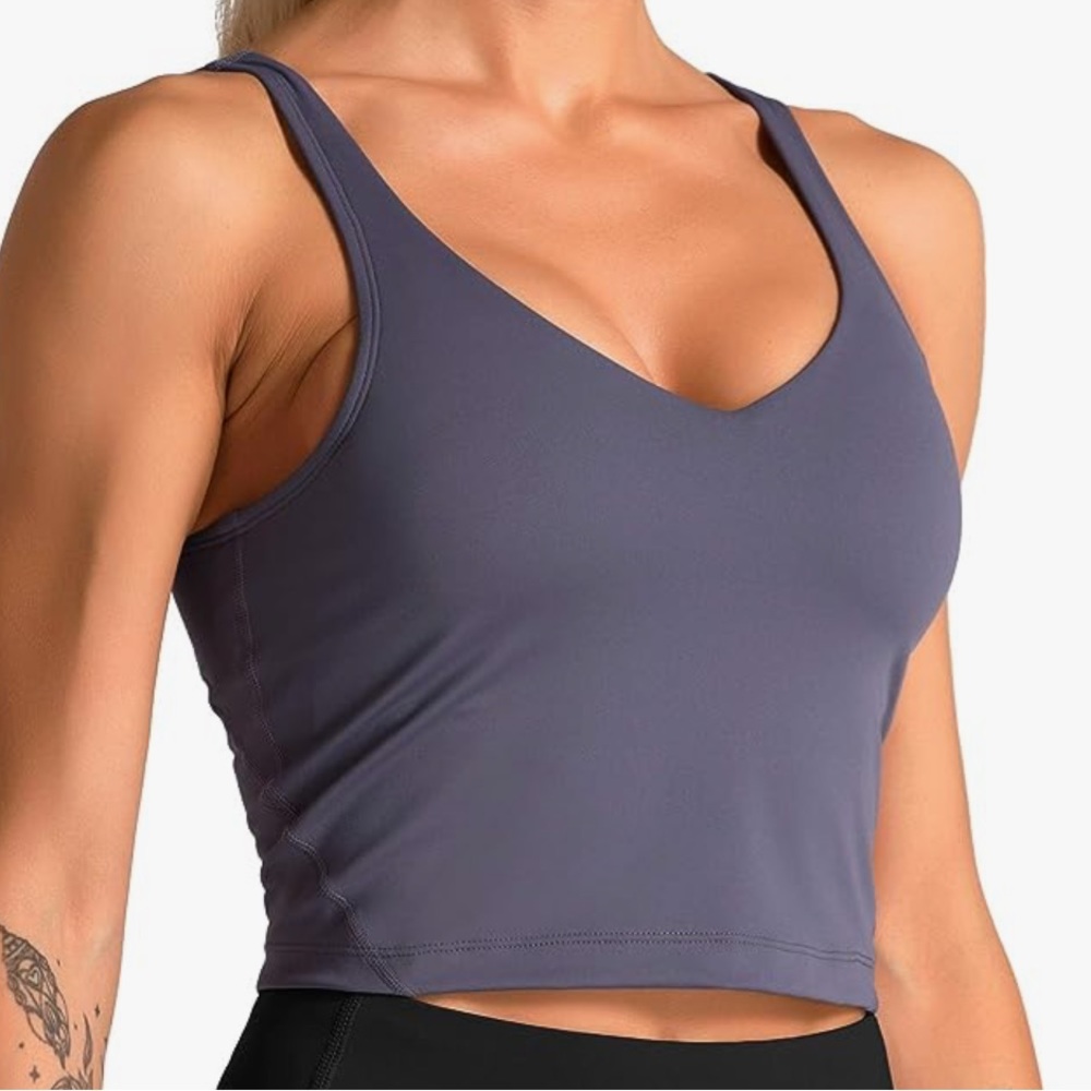 Athletic tank top